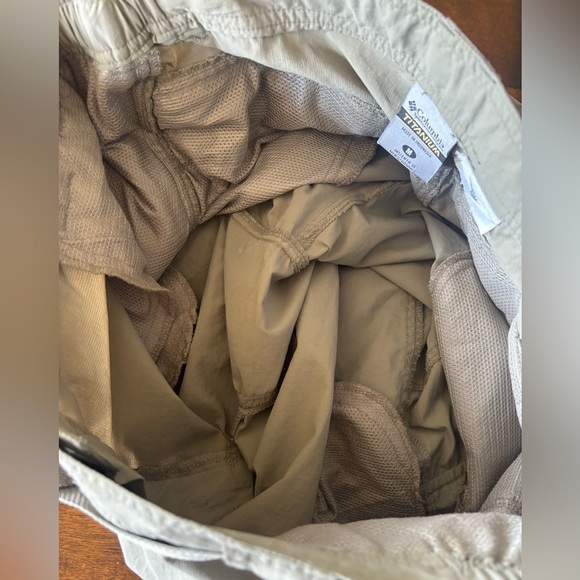 Columbia Titanium Omni-Dry Khaki Green Waterproof Hiking/Trail Cargo Shorts M - Picture 9 of 10